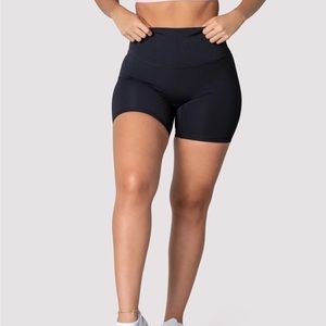 Onyx Harmony Biker Short
